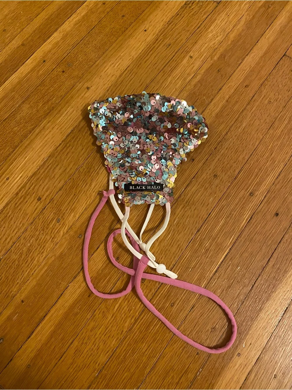 New without Tags Black Halo Multicolor Sequin Face Mask